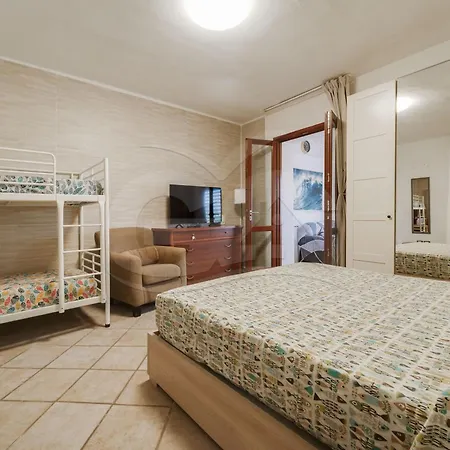 Casa Athena - Goelba 아파트 *